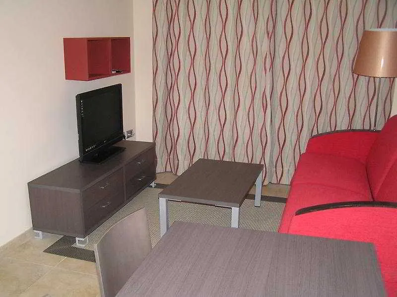 Aparthotel Bardon Castelldefels 0*,